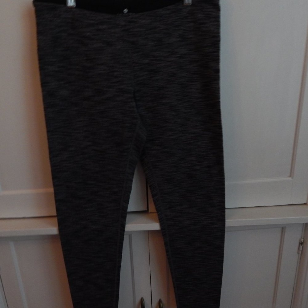 *Loved* Tuff Athletics Leggings